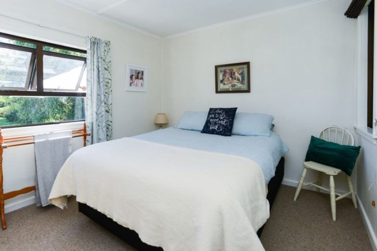 Photo of property in 35 Napier Street, Jervoistown, Napier, 4112