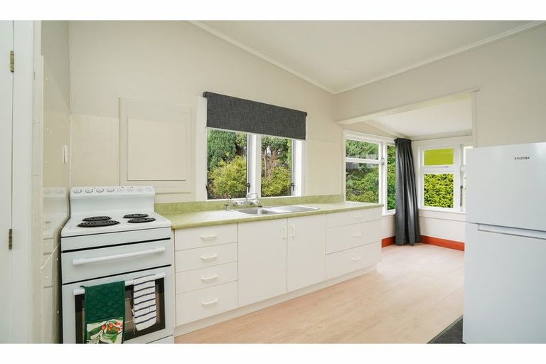 Photo of property in 16 Tanner Street, Grasmere, Invercargill, 9810