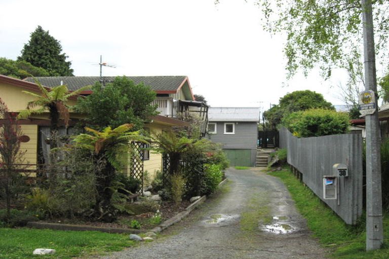 Photo of property in 2/30 Martin Street, Monaco, Nelson, 7011