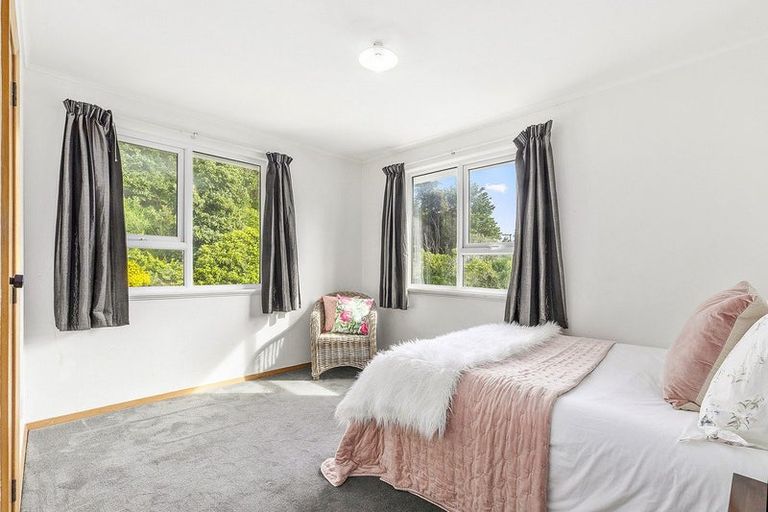 Photo of property in 73 Dimock Street, Titahi Bay, Porirua, 5022
