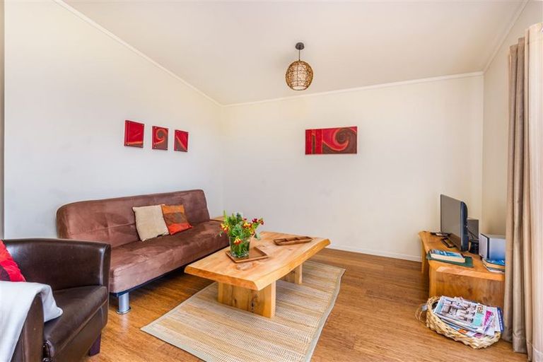 Photo of property in 33 Te Ra Road, Kaeo, Kerikeri, 0295