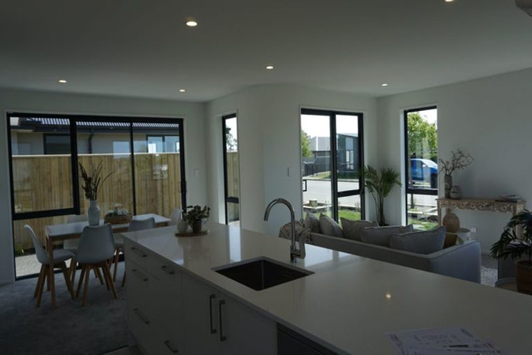 Photo of property in 2 Edlin Lane, Pegasus, 7612