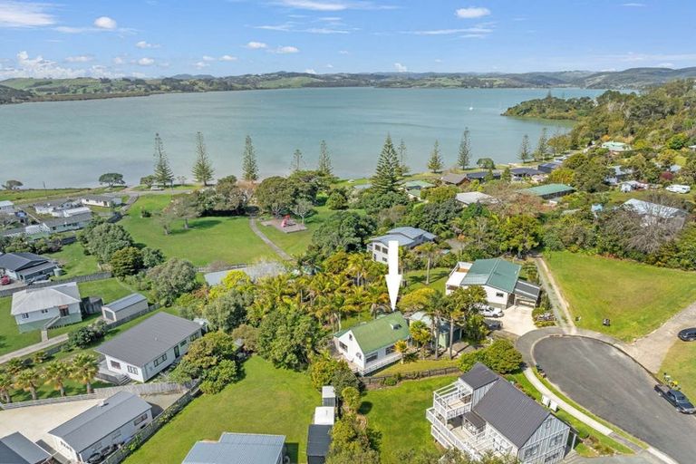 Photo of property in 9 Whitecaps Place, Hihi, Mangonui, 0494