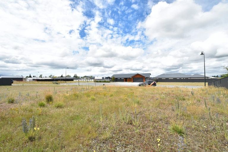 Photo of property in 12 Canal Place, Twizel, 7901