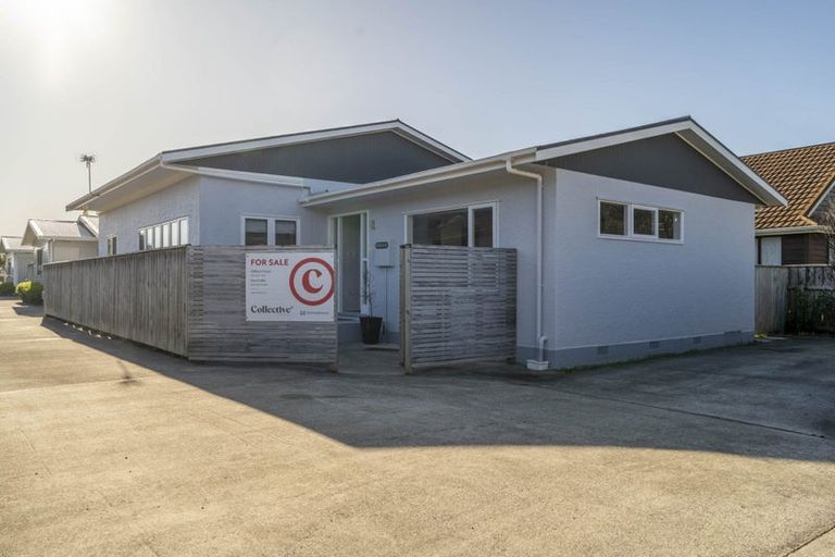 Photo of property in 7c Mclellan Street, Tawa, Wellington, 5028