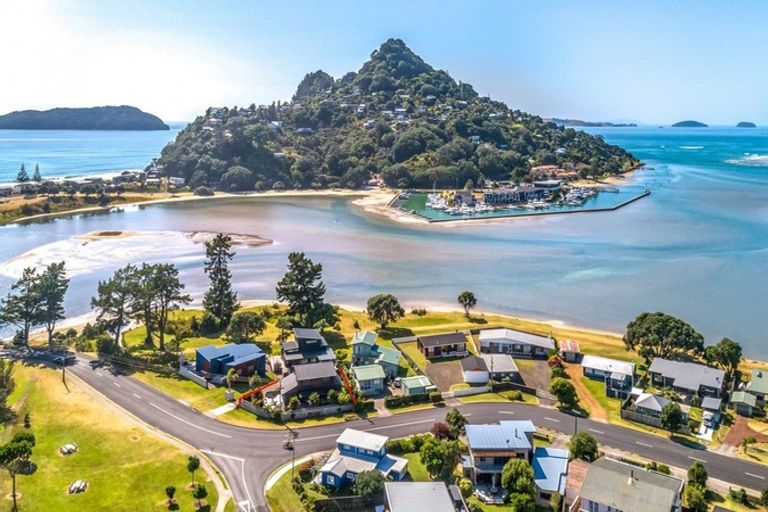 Photo of property in 83 Manaia Road, Tairua, 3508