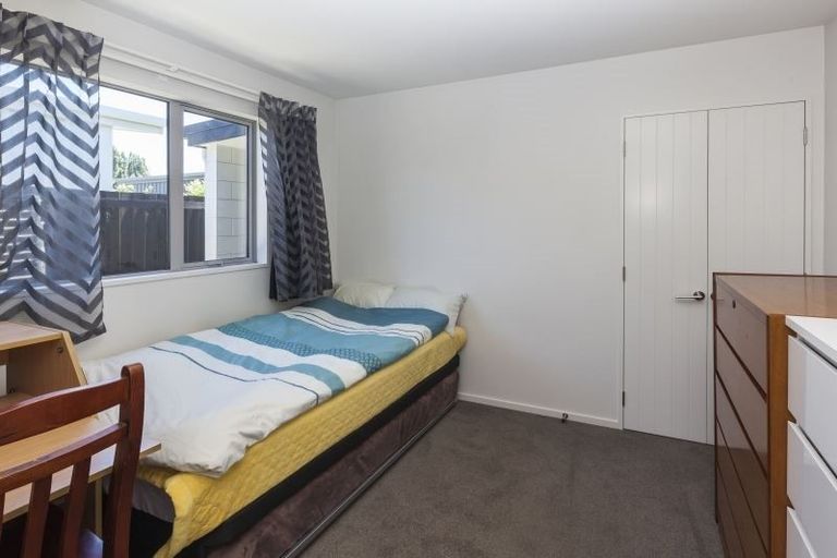 Photo of property in 6/95 Packe Street, Edgeware, Christchurch, 8013