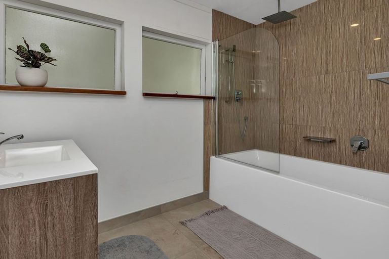 Photo of property in 18 Hinau Street, Tikipunga, Whangarei, 0112