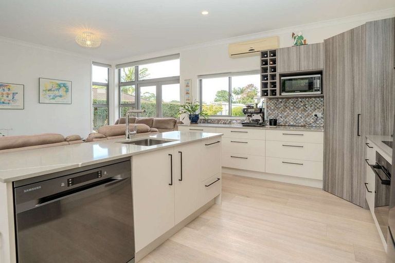 Photo of property in 6 Barrett Place, Kerikeri, 0230