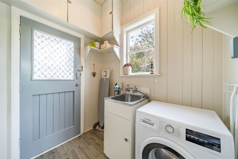 Photo of property in 4 Treadwell Street, Naenae, Lower Hutt, 5011