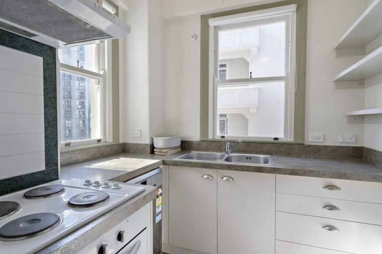 Photo of property in Westminster Court, 1b/5 Parliament Street, Auckland Central, Auckland, 1010