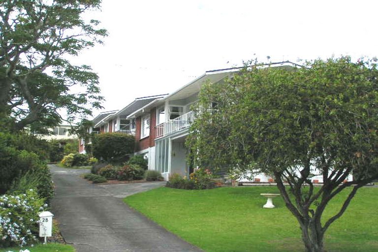 Photo of property in 3/28 Norman Road, Hauraki, Auckland, 0622