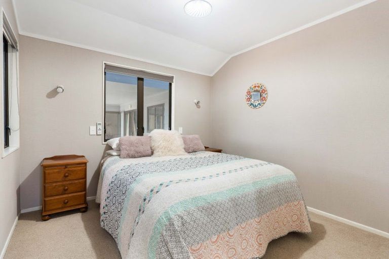 Photo of property in 204 Martyn Road, Whangamata, 3620