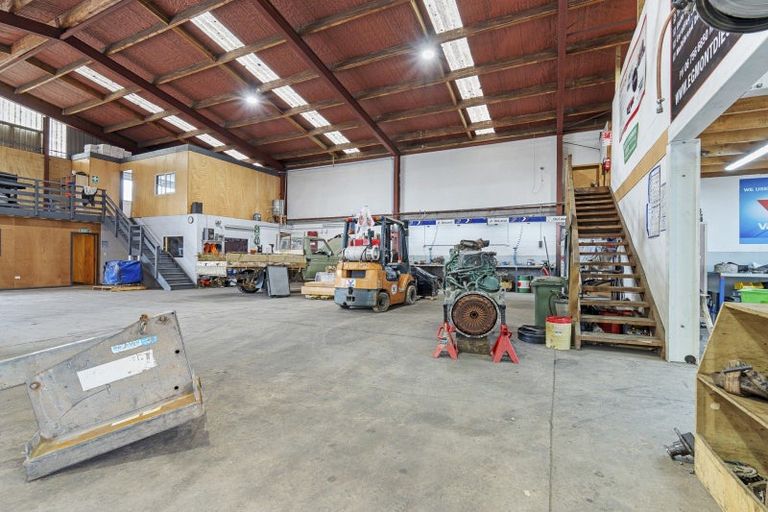 Photo of property in 24 Richmond Street, Inglewood, 4330