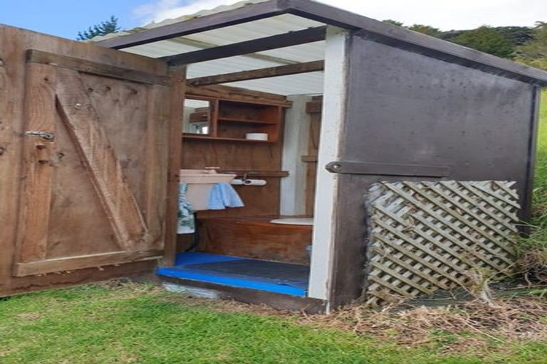 Photo of property in 501 Helmsdale Road, Waipu, 0582