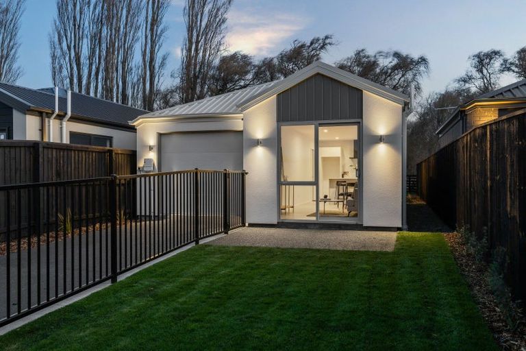 Photo of property in 4 Comer Street, Halswell, Christchurch, 8025