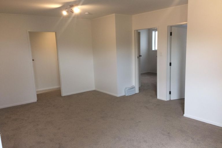 Photo of property in 505 Featherston Street, Roslyn, Palmerston North, 4414