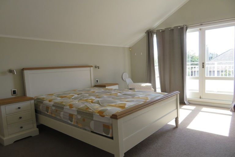 Photo of property in 16a Clifton Road, Hauraki, Auckland, 0622