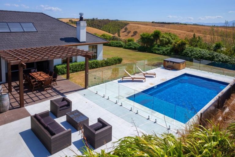 Photo of property in 106 Marlborough Ridge Drive, Fairhall, Blenheim, 7272