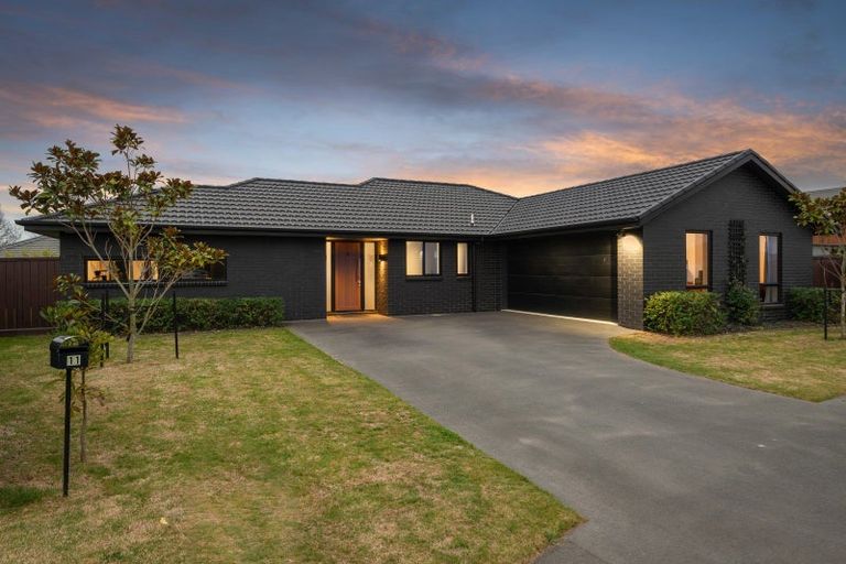 Photo of property in 11 Donne Street, Marshland, Christchurch, 8083