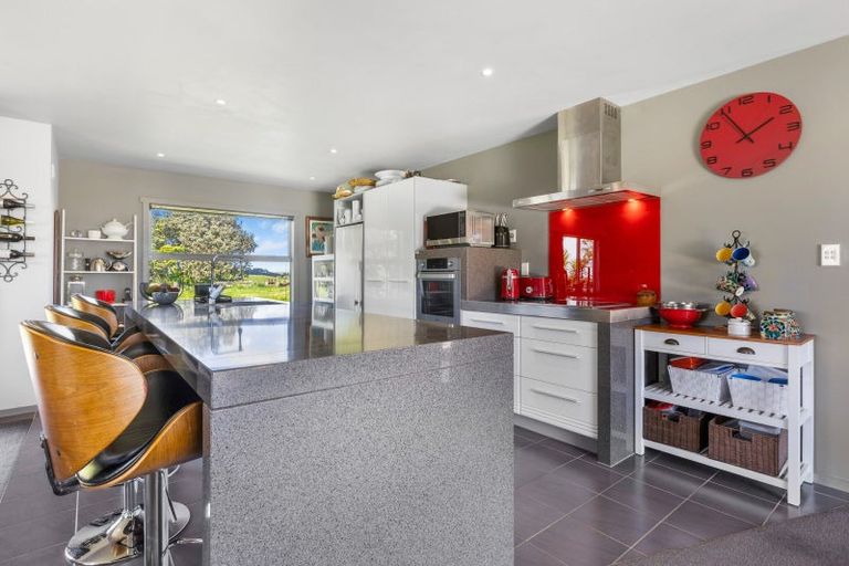 Photo of property in 193 Ackworth Road, Lepperton, New Plymouth, 4373