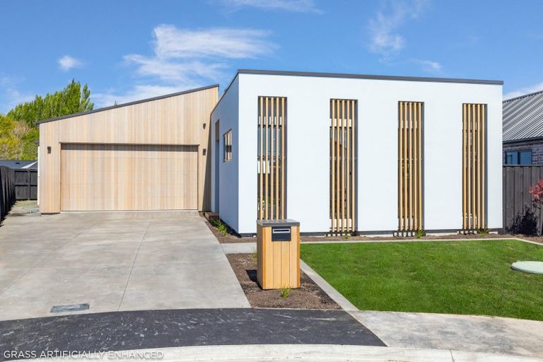 Photo of property in 6 Gingko Lane, Marshland, Christchurch, 8051