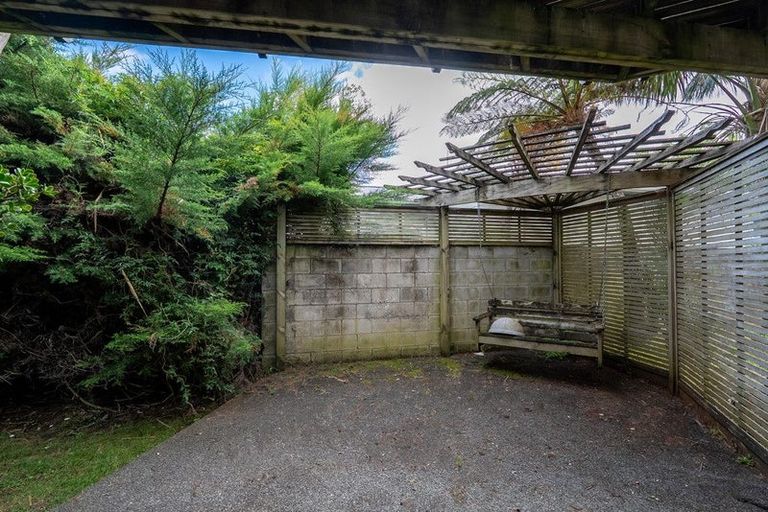 Photo of property in 22a Tramway Road, Beach Haven, Auckland, 0626