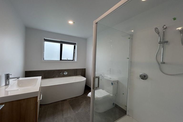 Photo of property in 5 Shoveler Road, Jacks Point, 9371