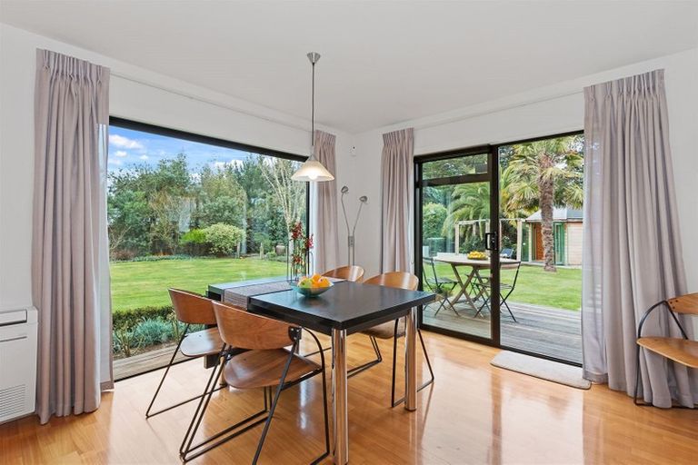 Photo of property in 16 Waitikiri Drive, Parklands, Christchurch, 8083