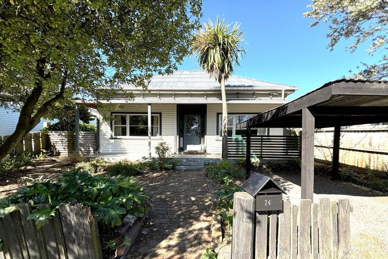 Photo of property in 24 Forbes Street, Sydenham, Christchurch, 8023
