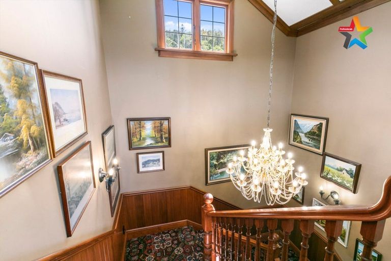 Photo of property in 345 Hebden Crescent, Kelson, Lower Hutt, 5010