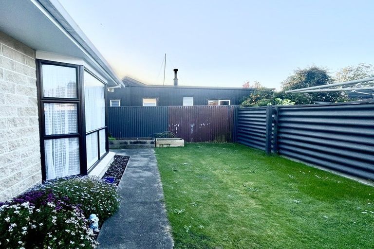 Photo of property in 2/38 Mako Mako Road, Levin, 5510