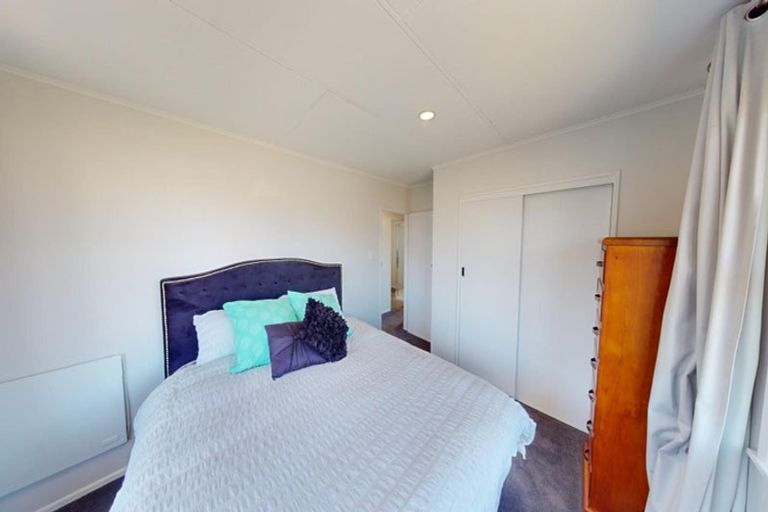 Photo of property in 41 Karamea Crescent, Kelvin Grove, Palmerston North, 4414