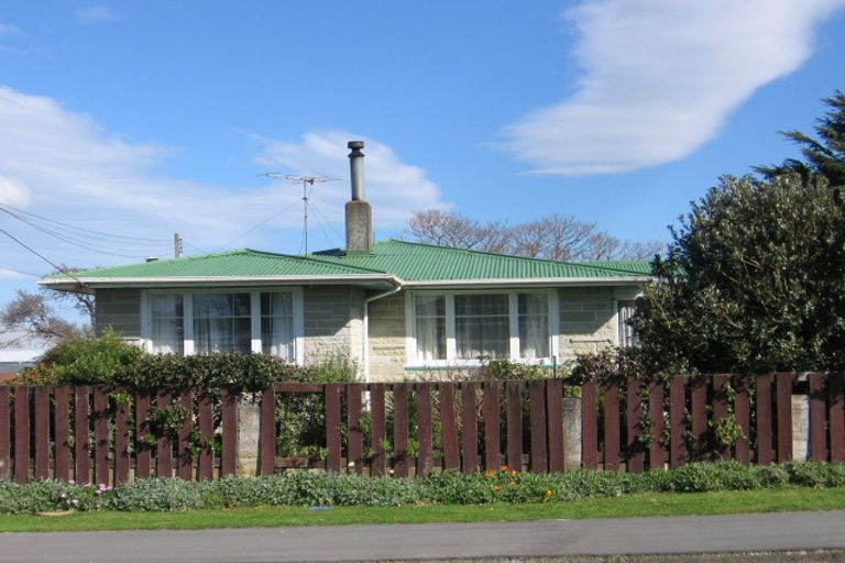Photo of property in 52 Harrison Street West, Featherston, 5710