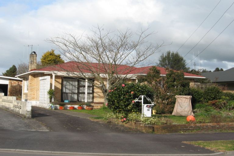 Photo of property in 12 Panair Crescent, Hillcrest, Hamilton, 3216