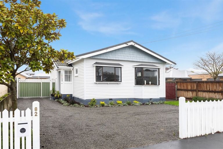 Photo of property in 82 Olliviers Road, Phillipstown, Christchurch, 8011