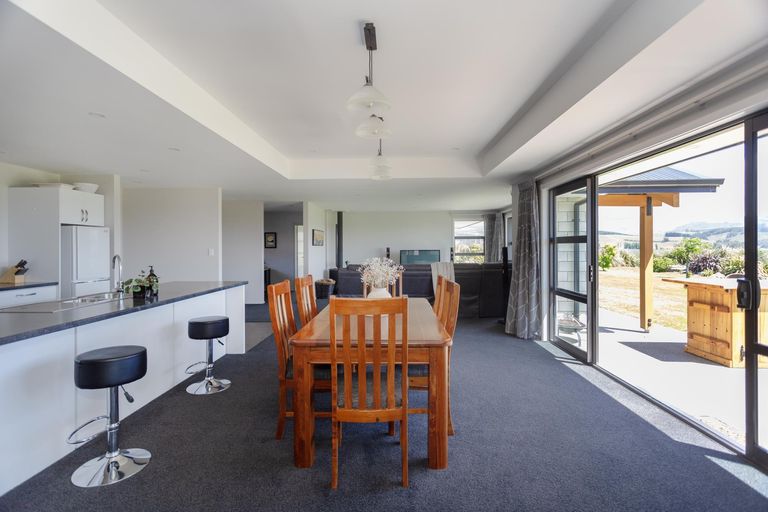 Photo of property in 16 Tain Street, Herbert, Oamaru, 9495