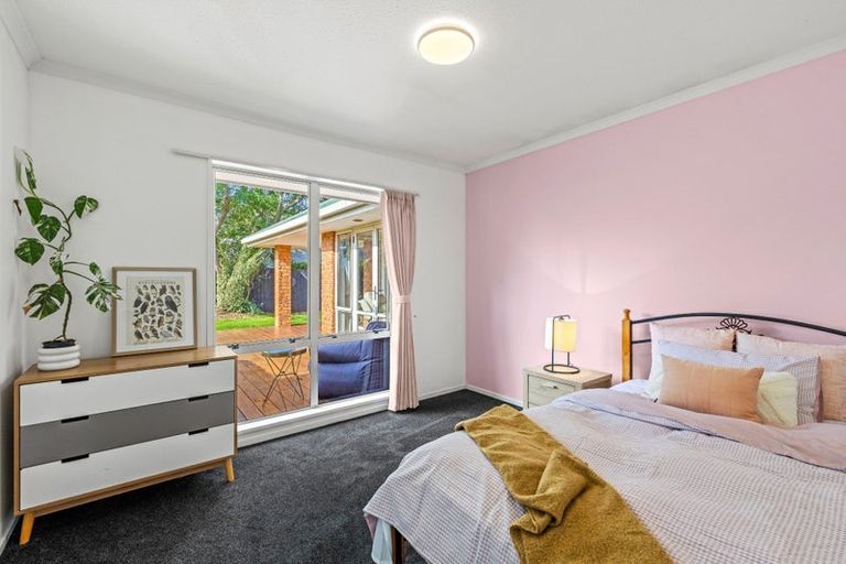 Photo of property in 25 Rempstone Drive, Halswell, Christchurch, 8025