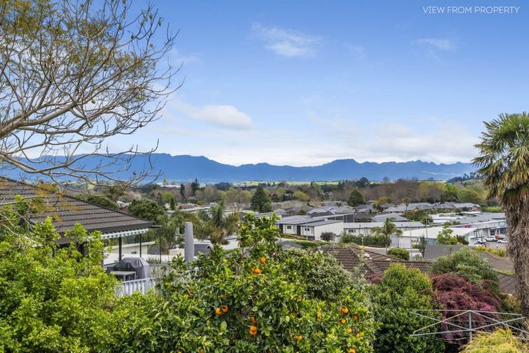 Photo of property in 18 Margaret Drive, Omokoroa, 3114