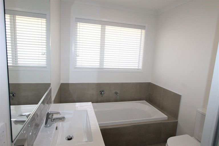 Photo of property in 39 Harakeke Drive, Wharewaka, Taupo, 3330