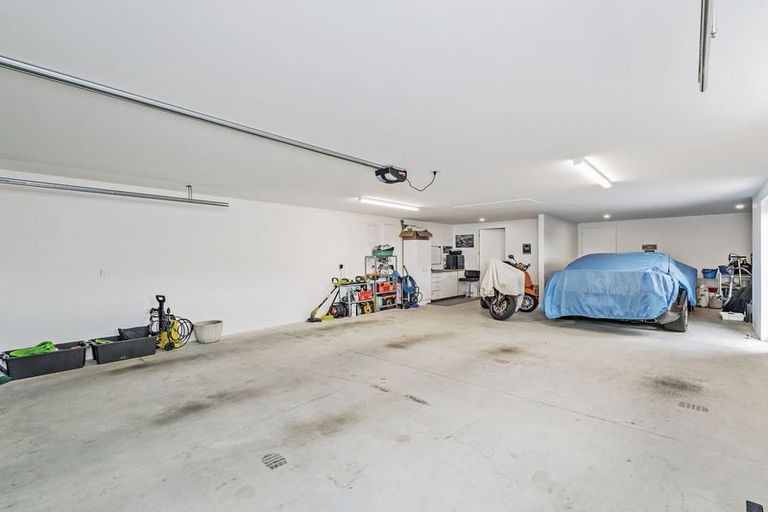 Photo of property in 3 Maurice James Way, Prebbleton, 7604