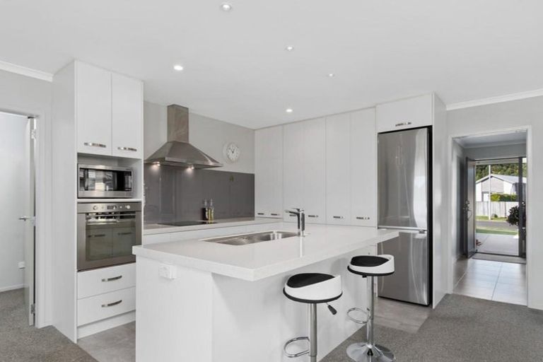 Photo of property in 3 North Bay Road, Pyes Pa, Tauranga, 3112