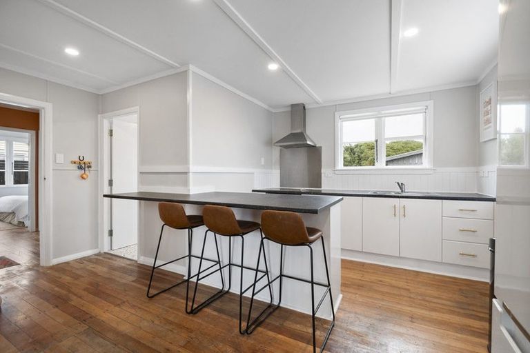 Photo of property in 20 Tweed Street, Roslyn, Palmerston North, 4414