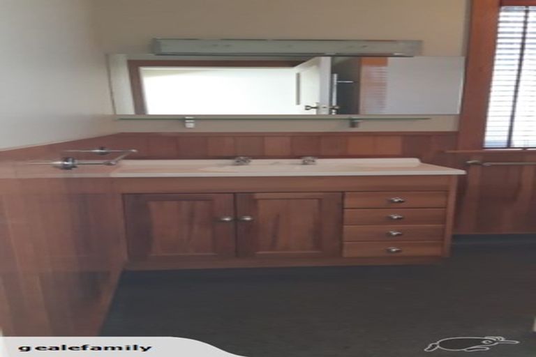 Photo of property in 18 Dundas Street, Seatoun, Wellington, 6022