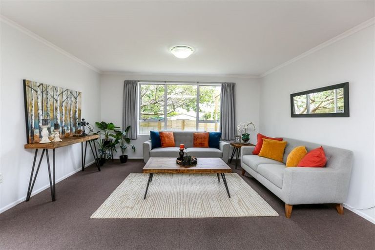 Photo of property in 4 Villa Place, Bell Block, New Plymouth, 4312