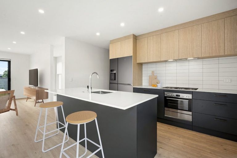 Photo of property in 178 Park Estate Road, Rosehill, Papakura, 2113