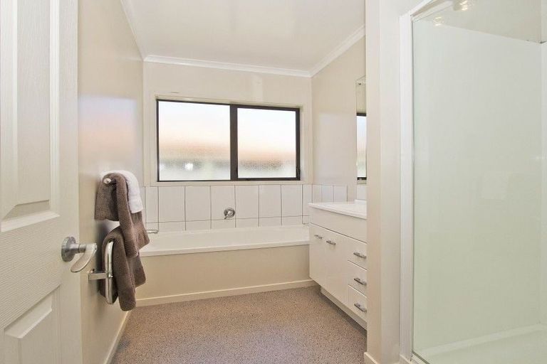 Photo of property in 5 Fraser Colman Grove, Wainuiomata, Lower Hutt, 5014