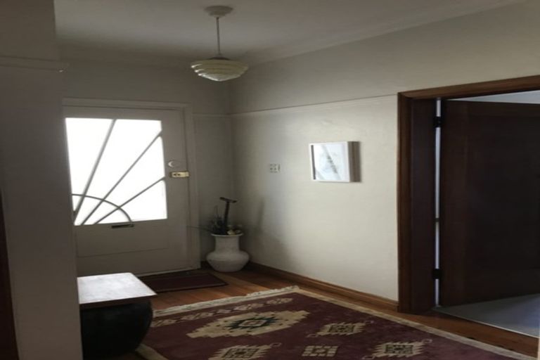 Photo of property in 1/332 Tinakori Road, Thorndon, Wellington, 6011