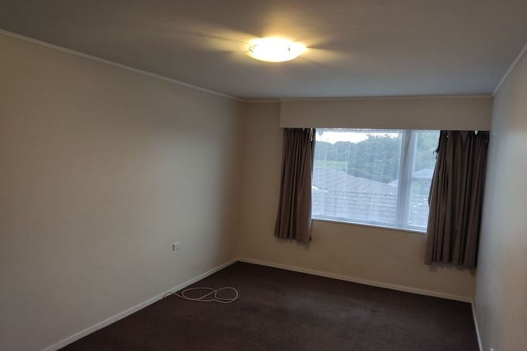 Photo of property in 31 Hobart Crescent, Wattle Downs, Auckland, 2103