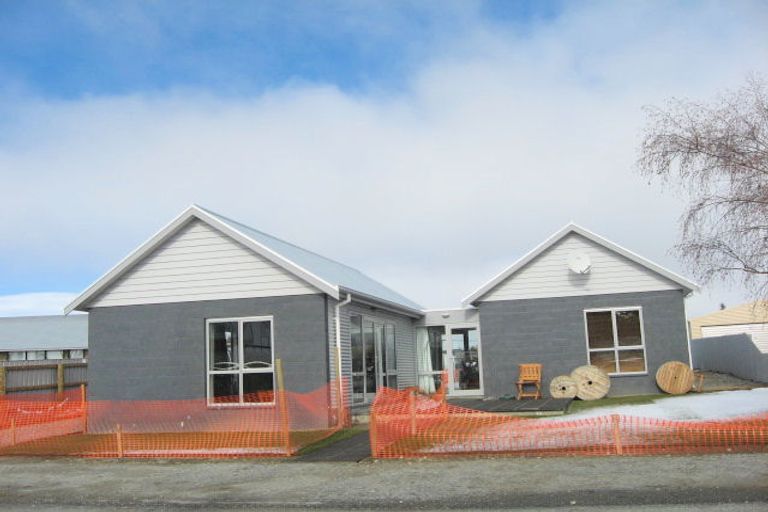 Photo of property in 76 Glencairn Road, Twizel, 7901